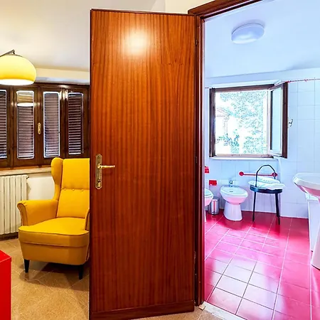 Semesterbostad 2 Bedroom Lovely In Priverno