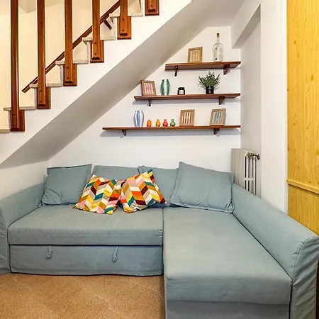 2 Bedroom Lovely In *